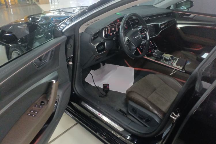 Used Audi A7L 2022 45 TFSI S-line Dream-Building Edition Driver Seat