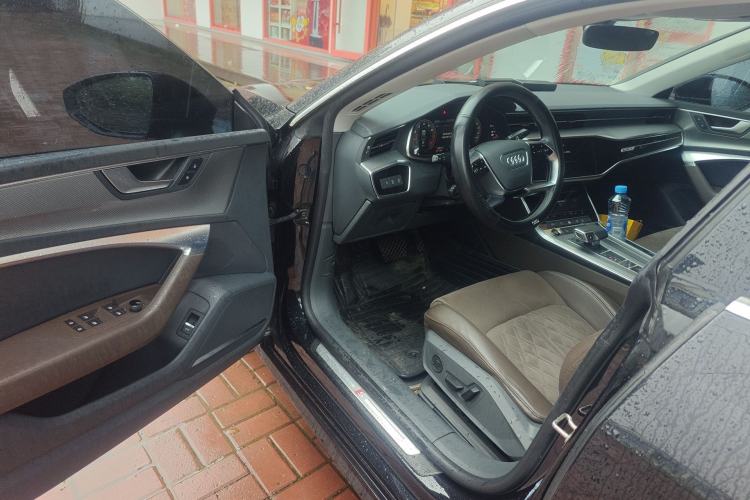 Used Audi A7L 2022 45 TFSI S-line Dream-Building Edition Driver Seat