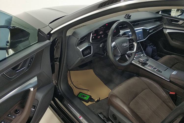 Used Audi A7L 2022 45 TFSI S-line Dream-Building Edition Driver Seat
