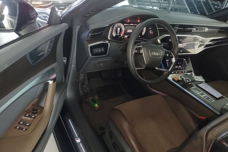 Used Audi A7L 2022 45 TFSI S-line Dream-Building Crystal Flow Package Driver Seat