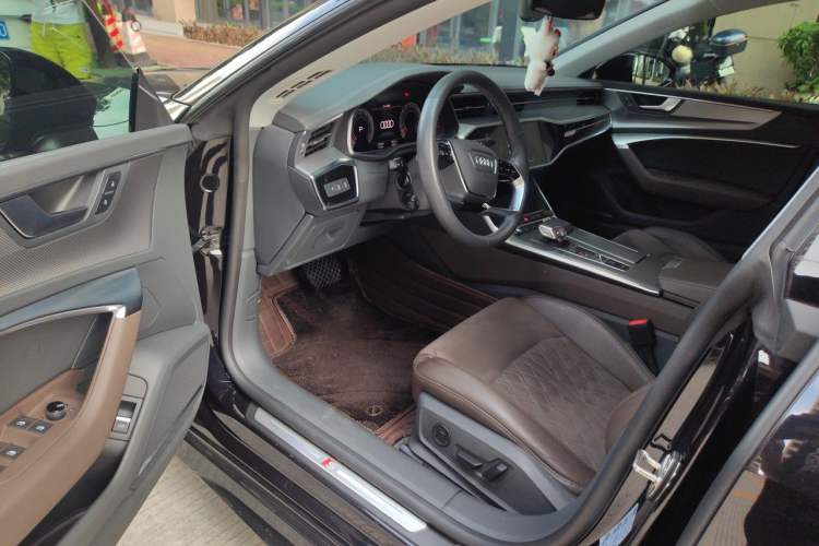 Used Audi A7L 2022 45 TFSI quattro S-line Visionary Crystal Package Driver Seat