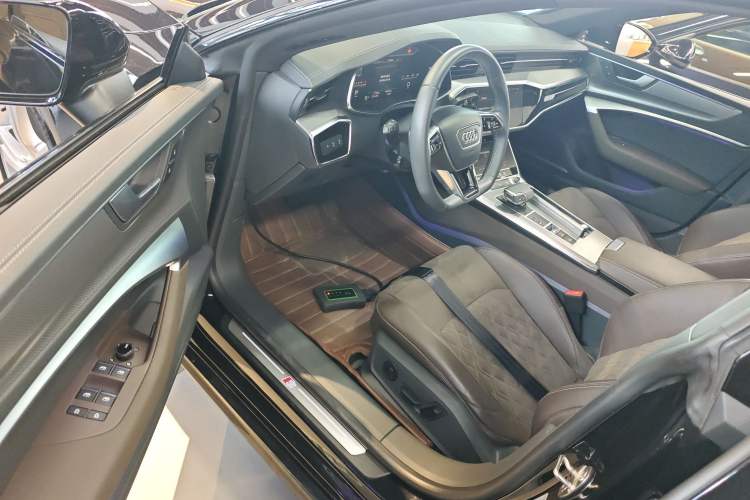 Used Audi A7L 2022 45 TFSI quattro S-line Wind Rider Driver Seat