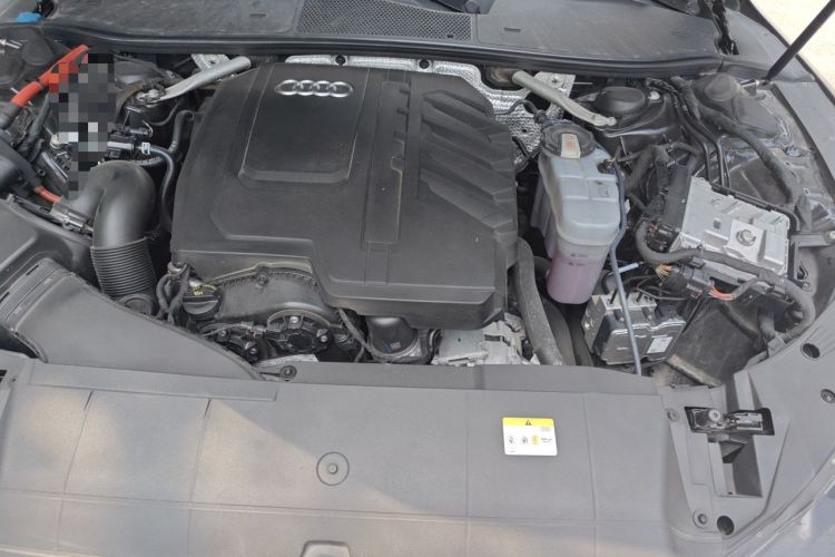 Used Audi A7L 2022 45 TFSI quattro S-line Visionary Crystal Package Engine Bay