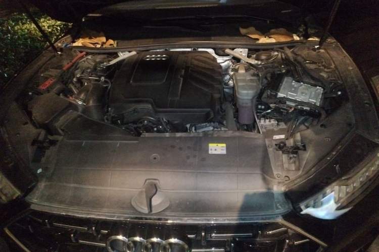 Used Audi A7L 2022 45 TFSI S-line Dream-Building Edition Engine Bay