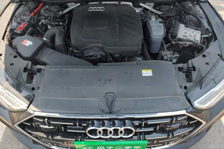 Used Audi A7L 2022 45 TFSI quattro S-line Visionary Crystal Package Engine Bay