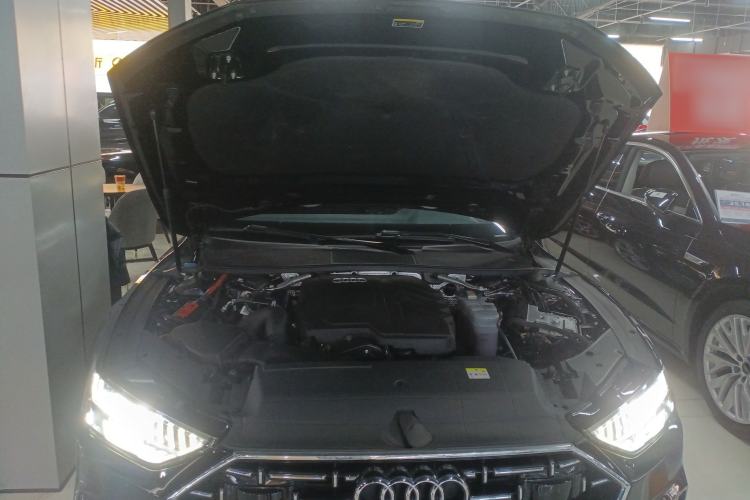 Used Audi A7L 2022 45 TFSI S-line Dream-Building Edition Engine Bay