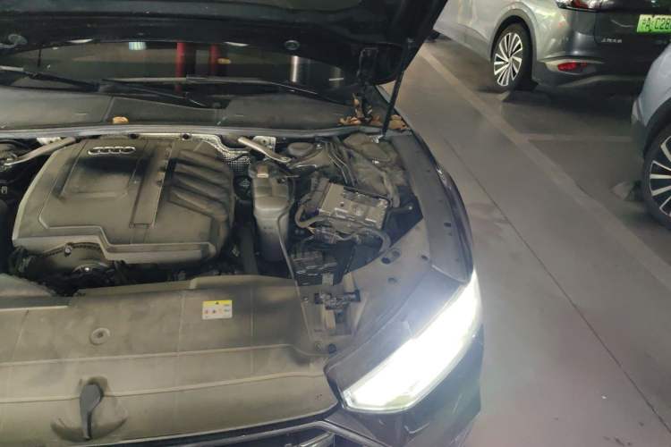 Used Audi A7L 2022 45 TFSI quattro S-line Wind Rider Engine Bay Left
