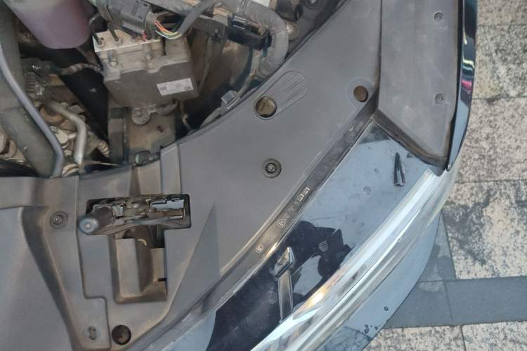 Used Audi A7L 2022 45 TFSI S-line Dream-Building Edition Engine Bay Left