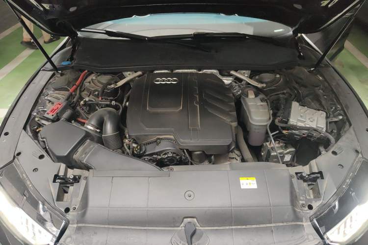 Used Audi A7L 2022 45 TFSI quattro S-line Wind Rider Engine Bay