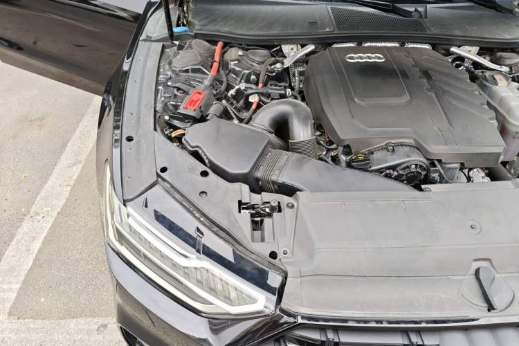 Used Audi A7L 2022 45 TFSI quattro S-line Wind Rider Engine Bay Right