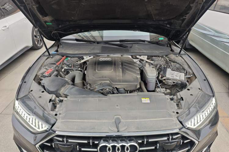 Used Audi A7L 2022 45 TFSI S-line Dream-Building Edition Engine Bay
