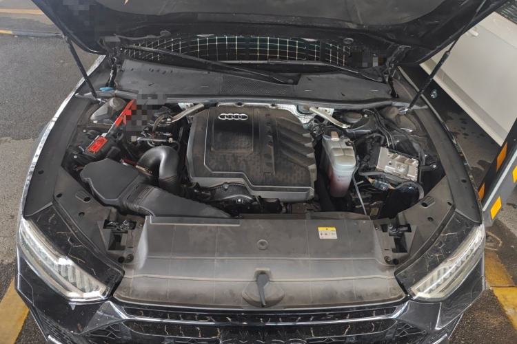 Used Audi A7L 2022 45 TFSI S-line Dream-Building Crystal Flow Package Engine Bay