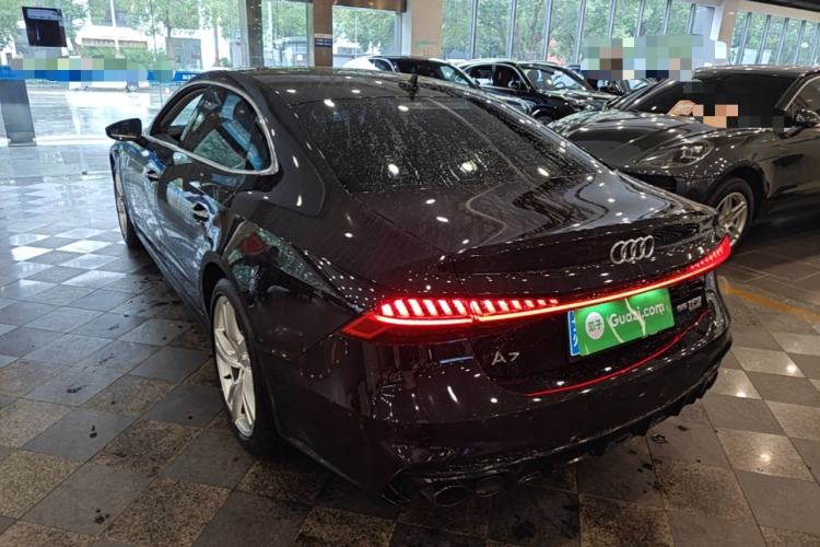 Used Audi A7L 2022 45 TFSI S-line Dream-Building Edition Exterior 2