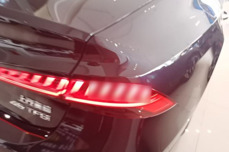 Used Audi A7L 2022 45 TFSI S-line Dream-Building Edition Exterior 3