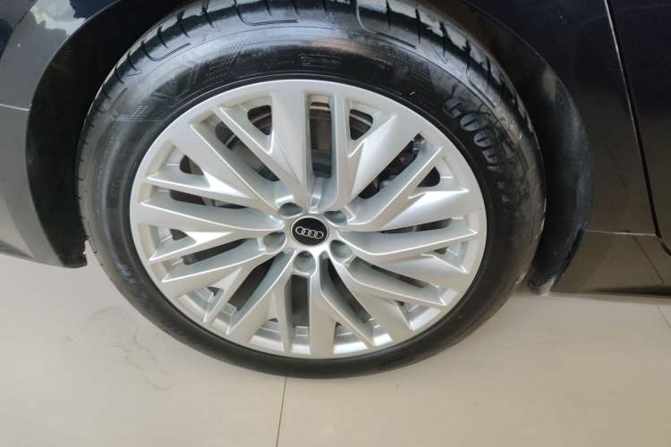Used Audi A7L 2022 45 TFSI S-line Dream-Building Edition Exterior 4