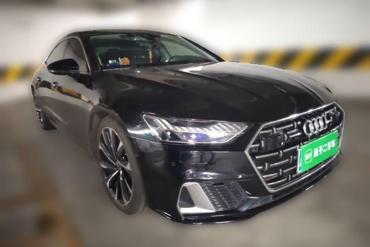 Used Audi A7L 2022 55 TFSI quattro S-line Avantgarde Black Package Front Right 45 Deg