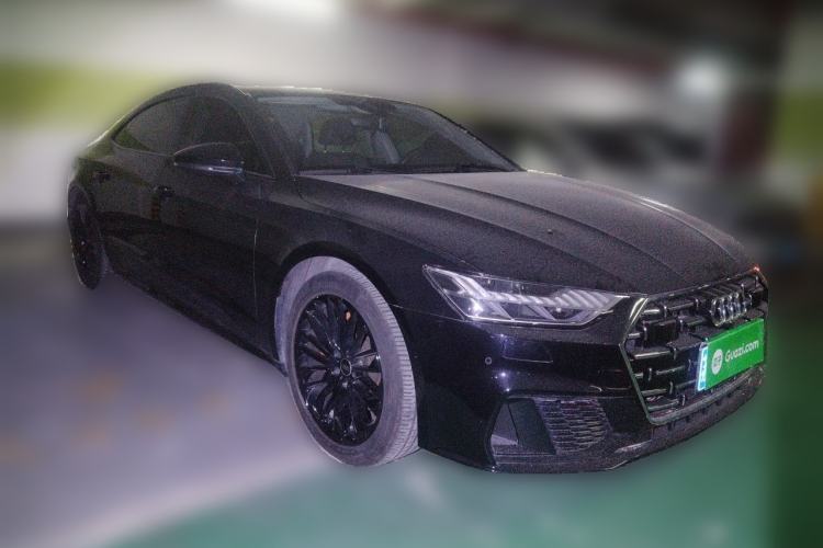 Used Audi A7L 2022 45 TFSI S-line Dream-Building Edition Front Right 45 Deg