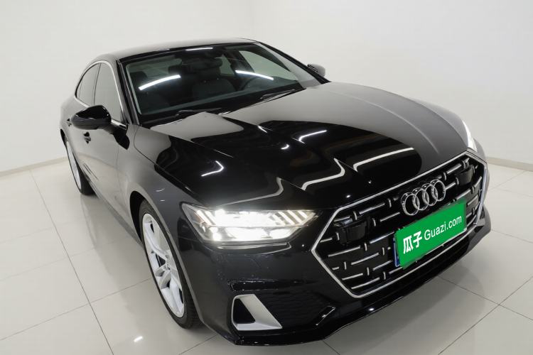 Used Audi A7L 2022 45 TFSI S-line Dream-Building Edition Front Right 45 Deg