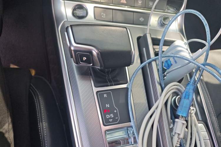 Used Audi A7L 2022 45 TFSI S-line Dream-Building Edition Gear Lever