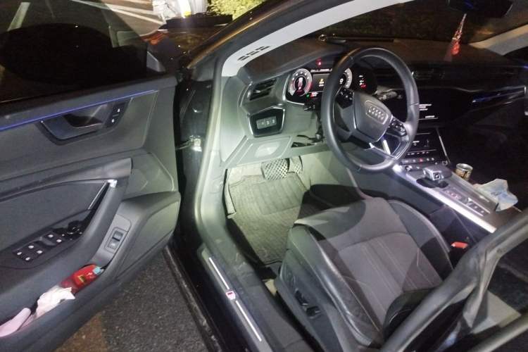 Used Audi A7L 2022 45 TFSI S-line Dream-Building Edition Interior 3