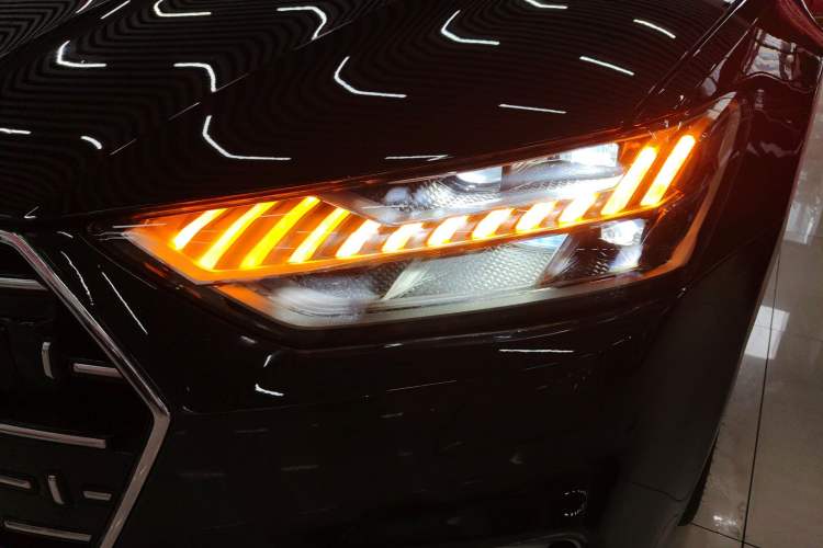 Used Audi A7L 2022 45 TFSI S-line Dream-Building Edition Left Front Headlight