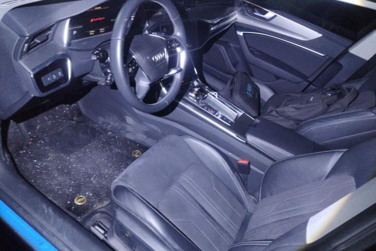 Used Audi A7L 2022 45 TFSI S-line Dream-Building Edition Left Front Seat