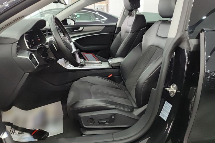 Used Audi A7L 2022 45 TFSI S-line Dream-Building Edition Left Front Seat