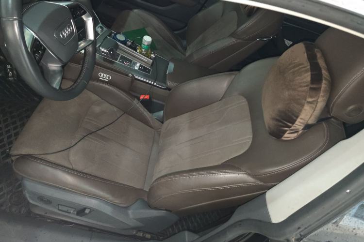 Used Audi A7L 2022 45 TFSI S-line Dream-Building Edition Left Front Seat