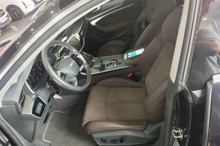 Used Audi A7L 2022 45 TFSI S-line Dream-Building Edition Left Front Seat