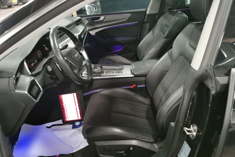 Used Audi A7L 2022 45 TFSI S-line Dream-Building Edition Left Front Seat
