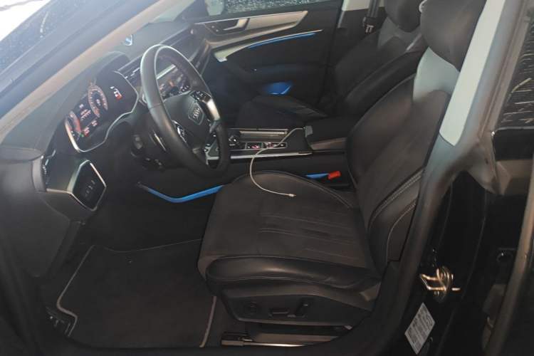 Used Audi A7L 2022 45 TFSI S-line Dream-Building Crystal Flow Package Left Front Seat