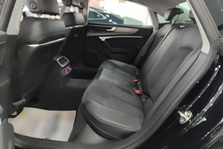 Used Audi A7L 2022 45 TFSI S-line Dream-Building Edition Left Rear Seat