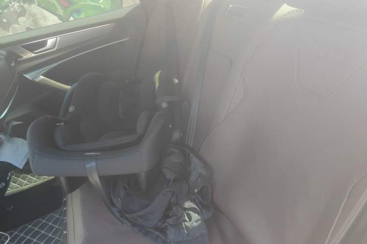 Used Audi A7L 2022 45 TFSI quattro S-line Wind Rider Left Rear Seat