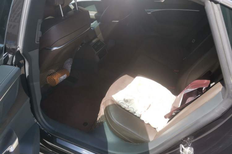 Used Audi A7L 2022 45 TFSI S-line Dream-Building Edition Left Rear Seat