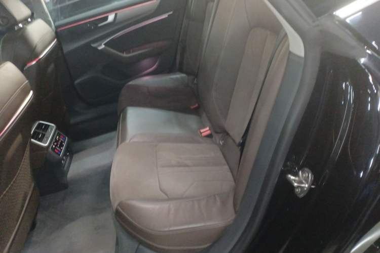 Used Audi A7L 2022 45 TFSI S-line Dream-Building Edition Left Rear Seat