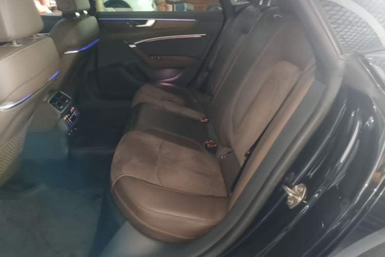 Used Audi A7L 2022 45 TFSI S-line Dream-Building Crystal Flow Package Left Rear Seat