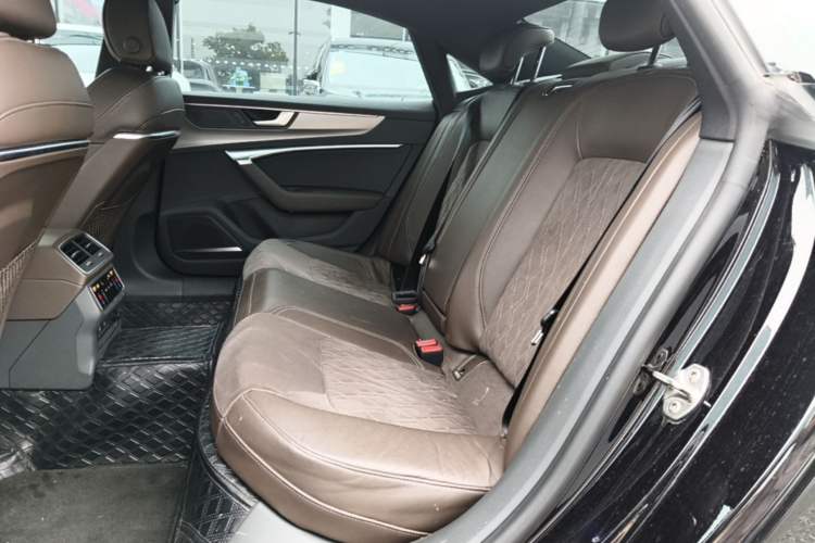 Used Audi A7L 2022 45 TFSI quattro S-line Wind Rider Left Rear Seat