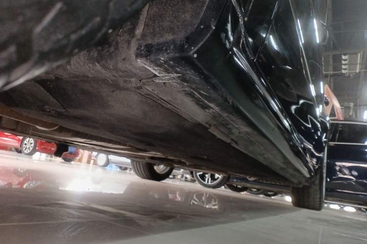Used Audi A7L 2022 45 TFSI S-line Dream-Building Edition Left Side Sill