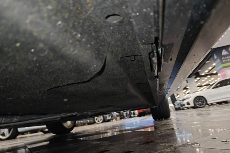 Used Audi A7L 2022 45 TFSI S-line Dream-Building Edition Left Side Sill