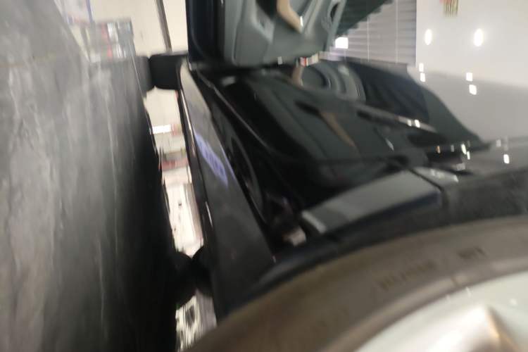 Used Audi A7L 2022 45 TFSI S-line Dream-Building Edition Left Side Sill