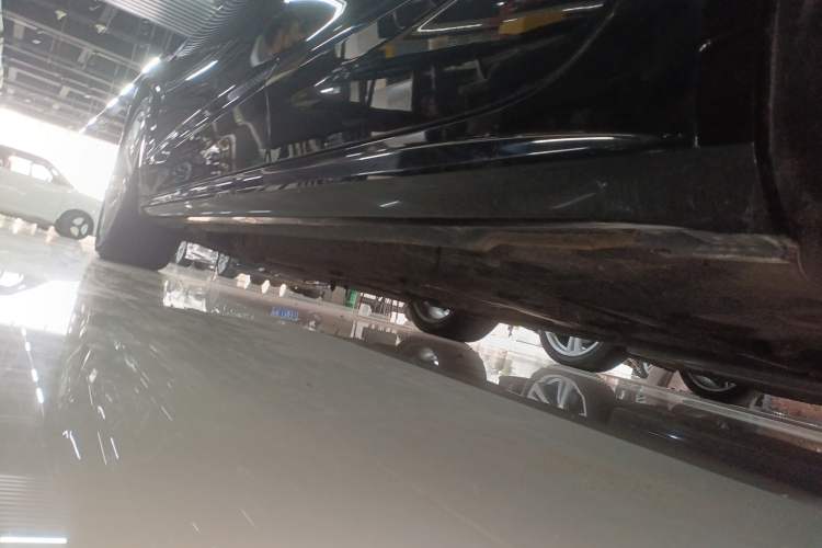 Used Audi A7L 2022 45 TFSI S-line Dream-Building Edition Left Side Sill
