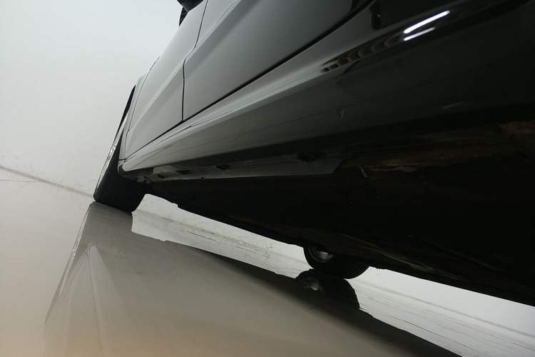Used Audi A7L 2022 45 TFSI S-line Dream-Building Edition Left Side Sill