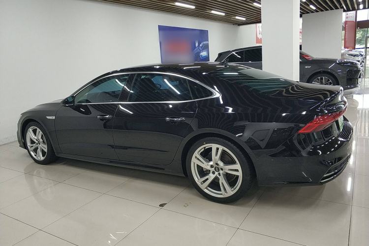 Used Audi A7L 2022 45 TFSI S-line Dream-Building Edition Left Side