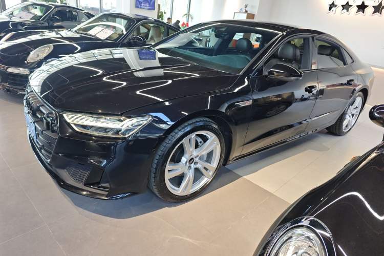 Used Audi A7L 2022 45 TFSI quattro S-line Wind Rider Left Side