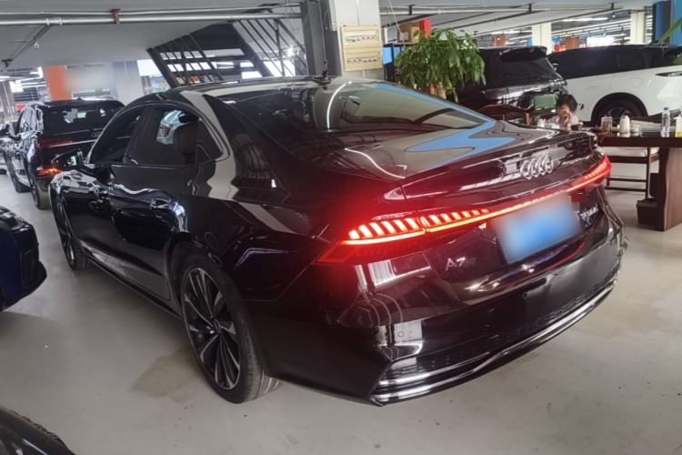 Used Audi A7L 2022 45 TFSI S-line Dream-Building Crystal Flow Package Rear Left 45 Deg