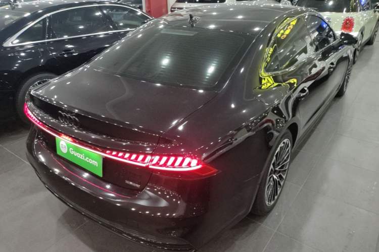 Used Audi A7L 2022 45 TFSI quattro S-line Visionary Edition Obsidian Black Package Rear Right 45 Deg