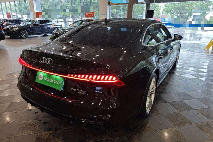 Used Audi A7L 2022 45 TFSI S-line Dream-Building Edition Rear Right 45 Deg