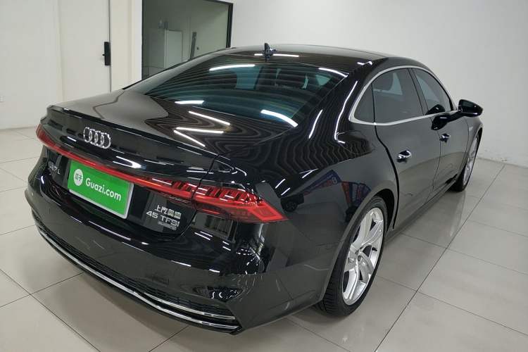 Used Audi A7L 2022 45 TFSI S-line Dream-Building Edition Rear Right 45 Deg