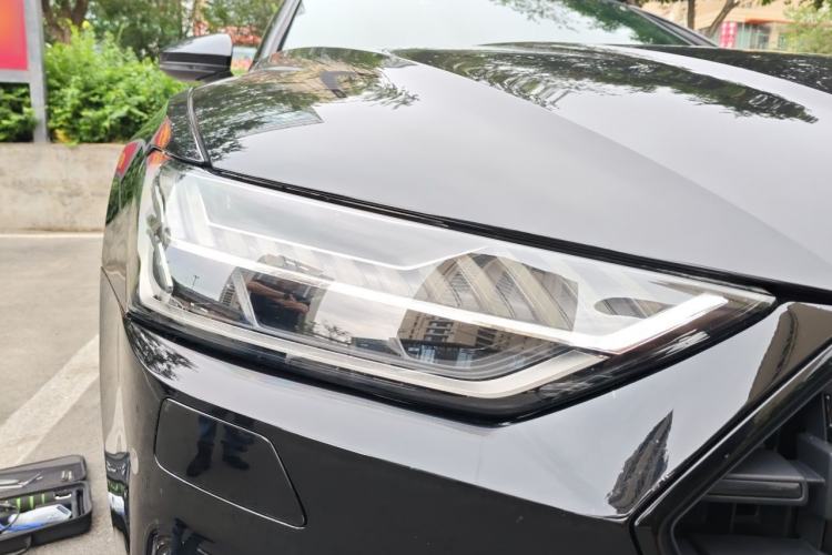 Used Audi A7L 2022 45 TFSI quattro S-line Wind Rider Right Front Headlight