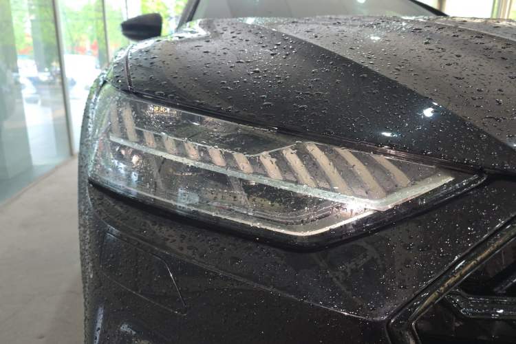 Used Audi A7L 2022 45 TFSI S-line Dream-Building Edition Right Front Headlight